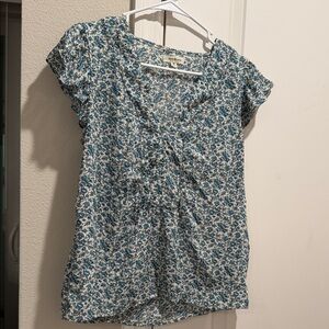 Max Studio Blue and White Floral Blouse